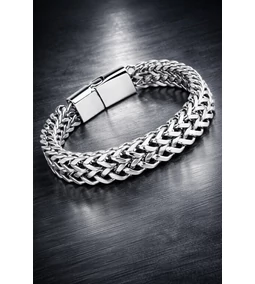 Acél láncszemes karkötő – az idei férfi trend ütős darabja