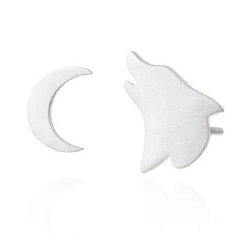 Acél fülbevaló farkas és Hold