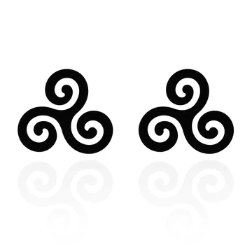 Acél fülbevaló Triskele