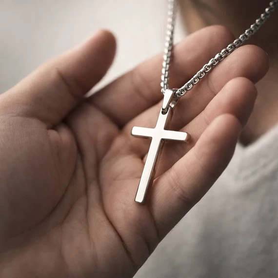 Acél ezüst színű keresztes nyaklánc