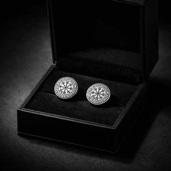 Acél viking fülbevaló Vegvísir iránytű