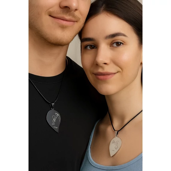 Acél páros nyaklánc (I Love You) nyakban